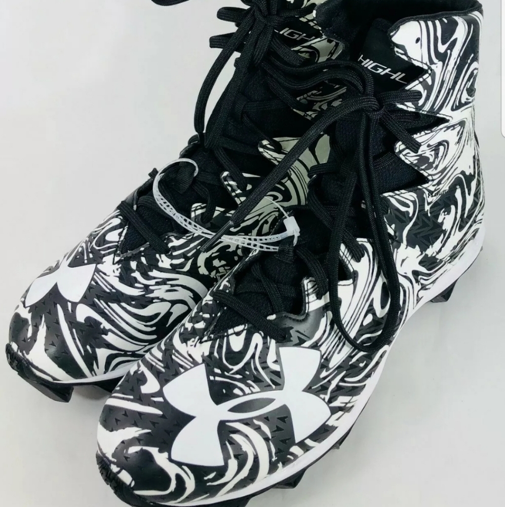 NEW Under Armour Football Cleats size 13, 1289772